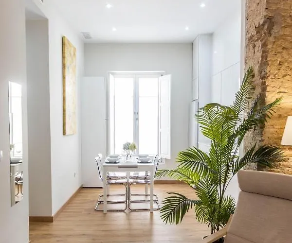 Nature By Time Apartment *